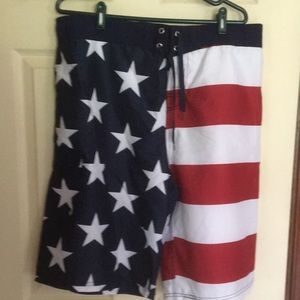 Men’s patriotic board shorts